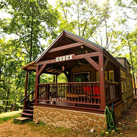 The Codex - Parker Creek Bend Cabins 默弗里斯伯勒 外观 照片