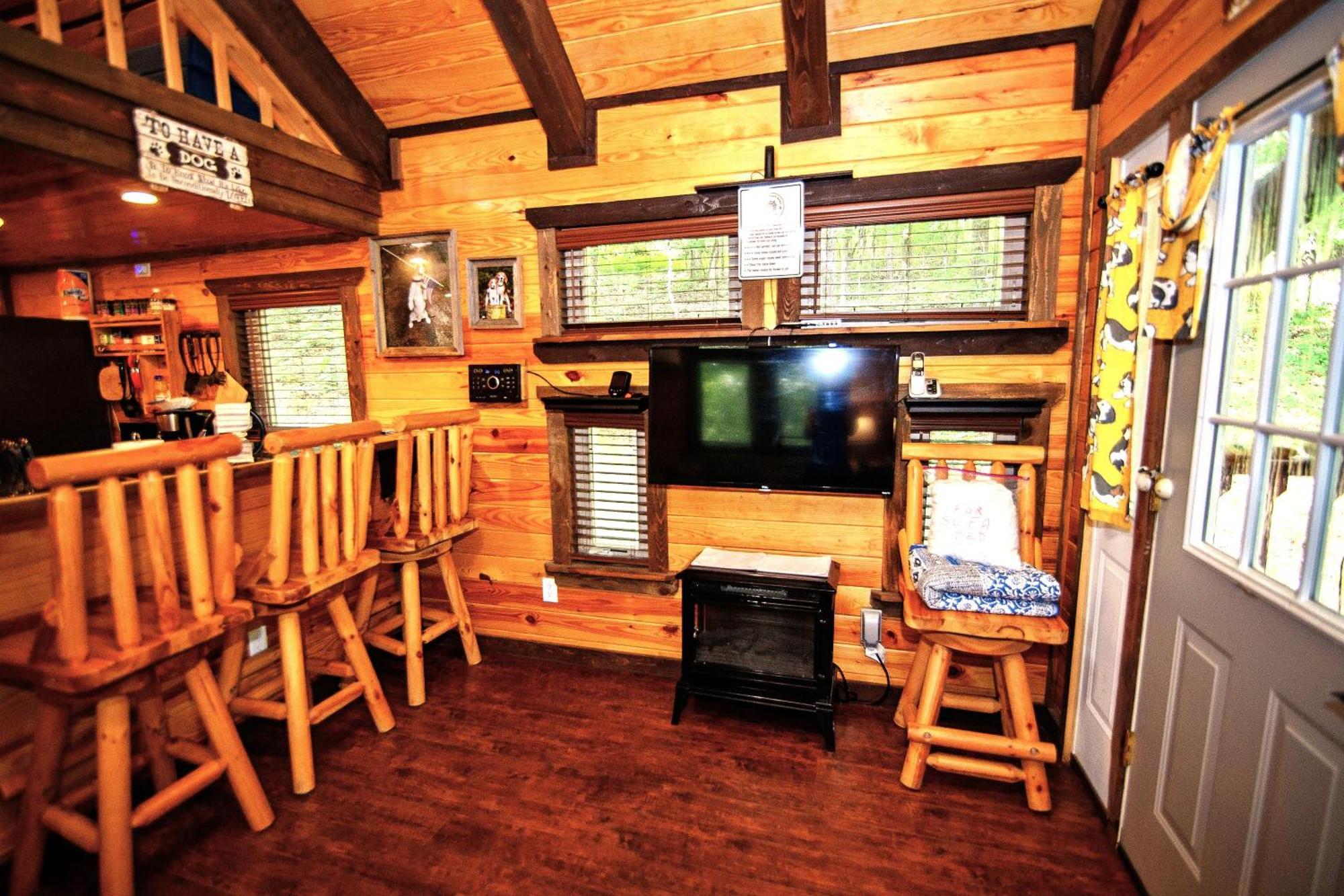 The Codex - Parker Creek Bend Cabins 默弗里斯伯勒 外观 照片